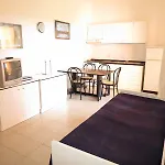 Apartmanhotel Porto Coda Cavallo Salina Bamba 3*