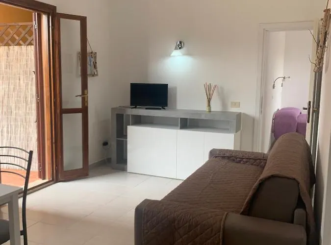 Hotel apartamentowy Porto Coda Cavallo Salina Bamba