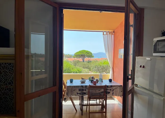 Hotel apartamentowy Porto Coda Cavallo Salina Bamba 3*