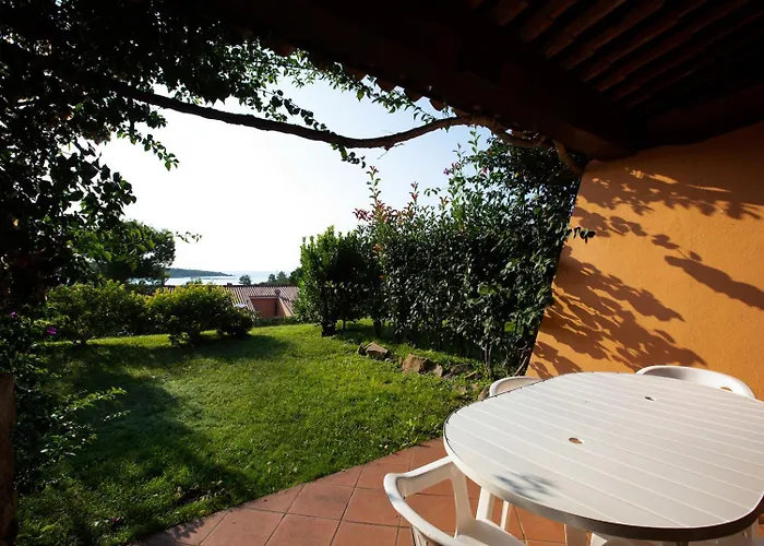 Porto Coda Cavallo Salina Bamba Hotel apartamentowy 3*