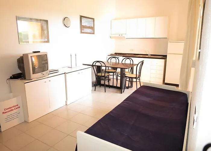 Hotel apartamentowy Porto Coda Cavallo Salina Bamba 3*