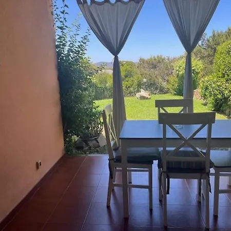 Porto Coda Cavallo Salina Bamba Aparthotel 5*