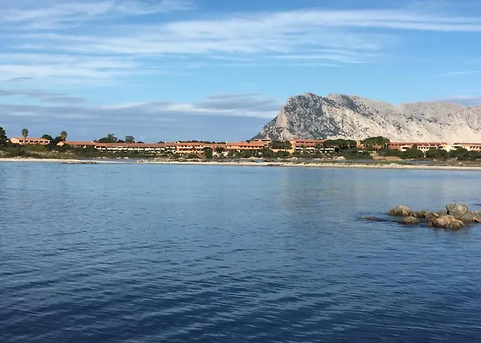 Porto Coda Cavallo Salina Bamba