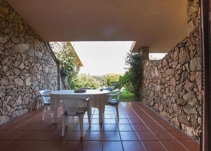 Porto Coda Cavallo Salina Bamba Hotel apartamentowy 3*