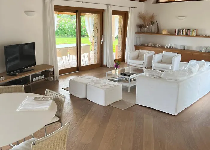Hotel apartamentowy Porto Coda Cavallo Salina Bamba 3*