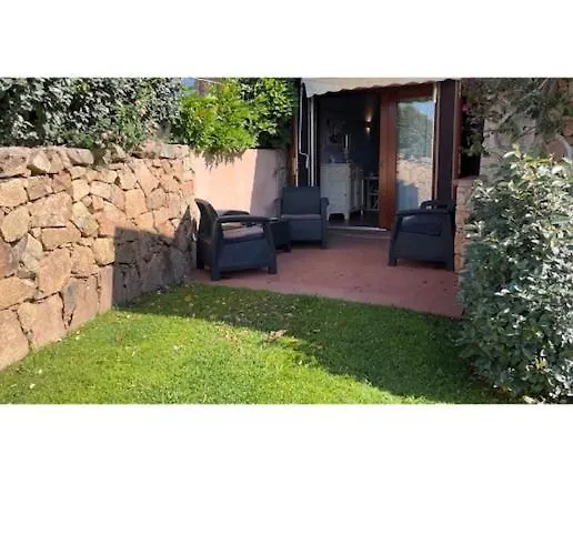 Hotel apartamentowy Porto Coda Cavallo Salina Bamba 3*